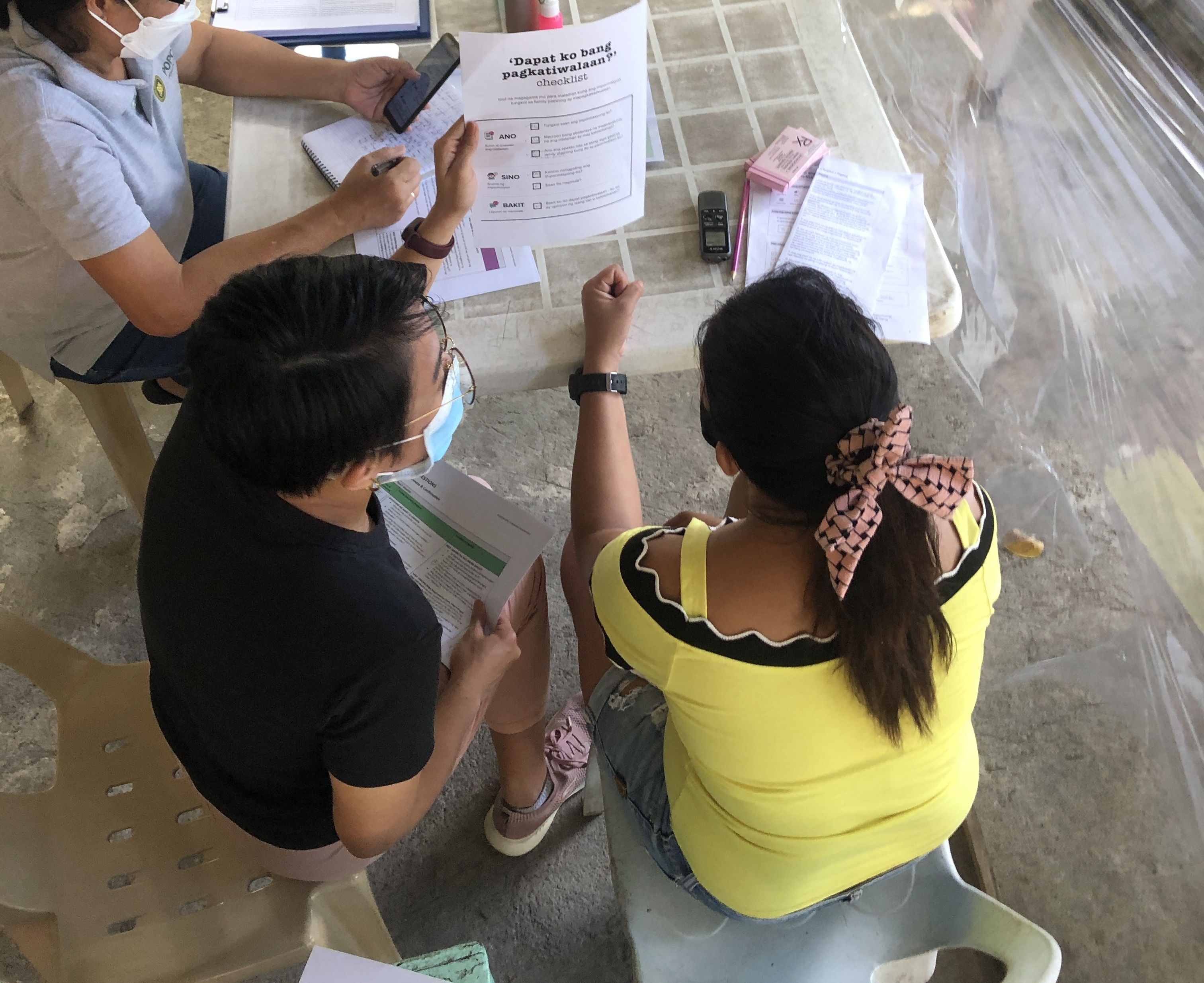 Reducing contraceptive discontinuation among women in rural Philippines
